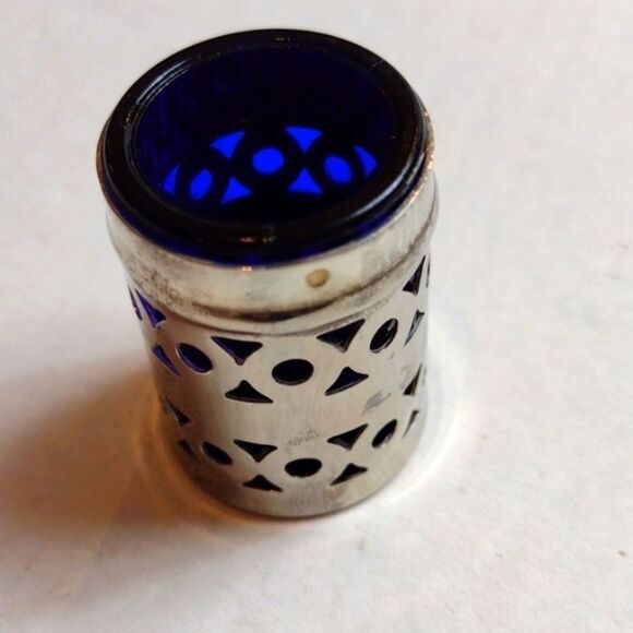 Vintage APEX EPNS Cobalt Glass Insert Salt & Pepper Shakers Set of 2 - Picture 6 of 9